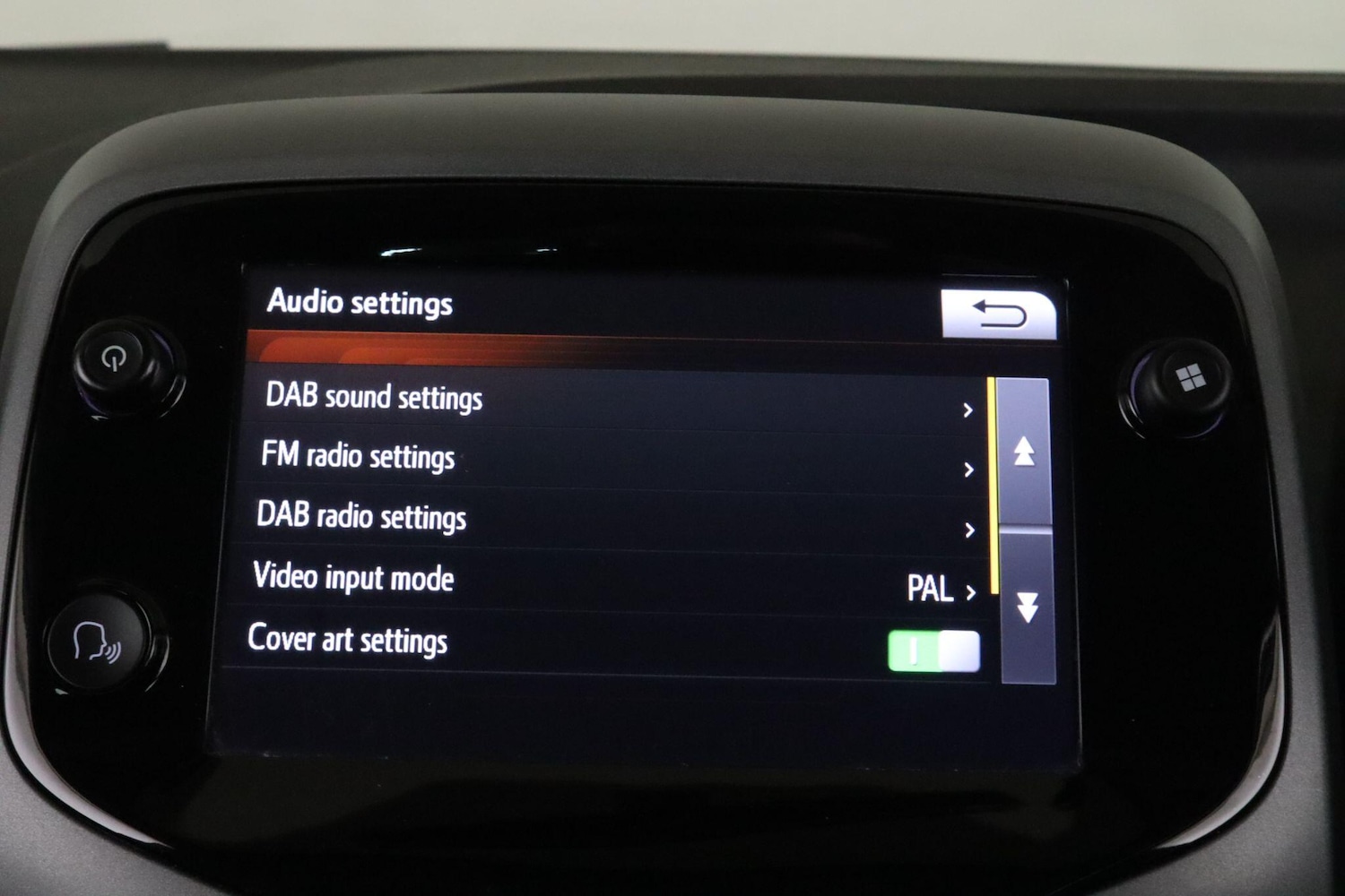 Used Toyota AYGO 2020 for sale - 75728766: Photo 32