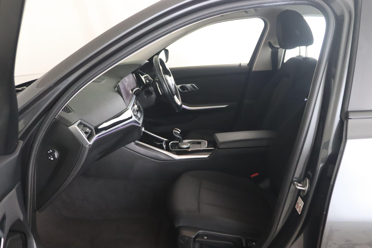 Used BMW 3 Series 2021 for sale - 76839703: Photo 12