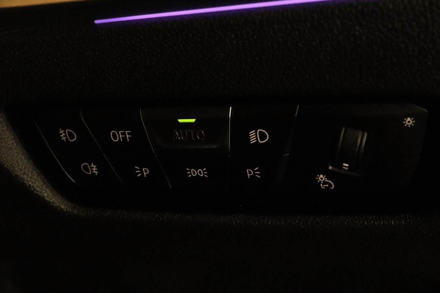 Used BMW 3 Series 2021 for sale - 76839703: Photo 19