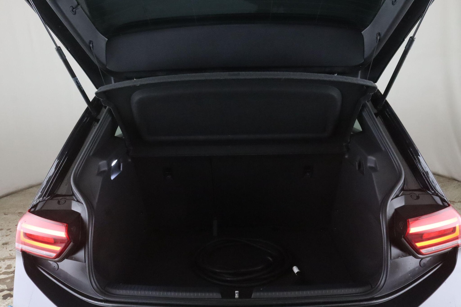 Used Volkswagen ID.3 2021 for sale - 77215373: Photo 11