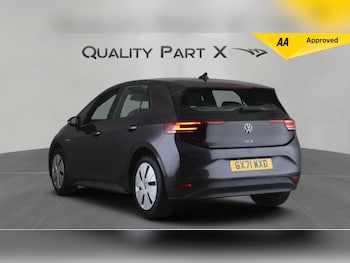 Used Volkswagen ID.3 2021 for sale - 77215373: Photo