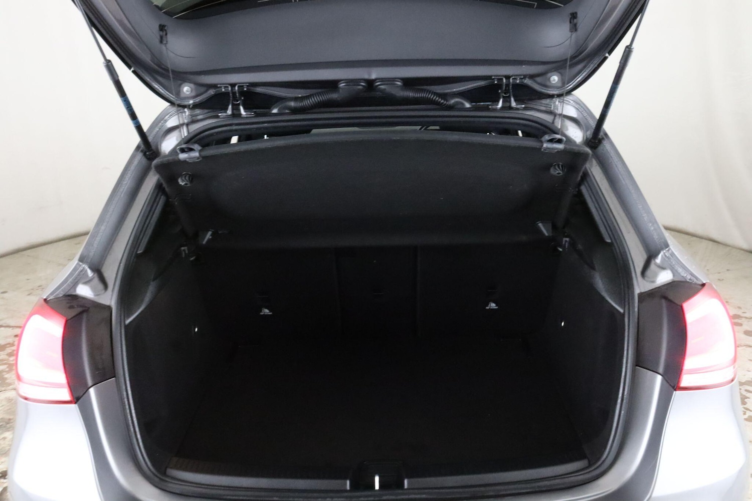 Used Mercedes-Benz A-Class 2022 for sale - 76136526: Photo 14