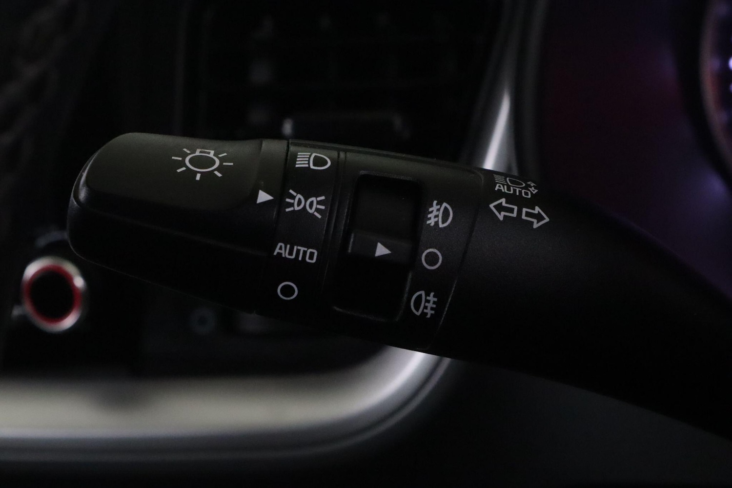 Used Kia Stonic 2022 for sale - 76802347: Photo 21