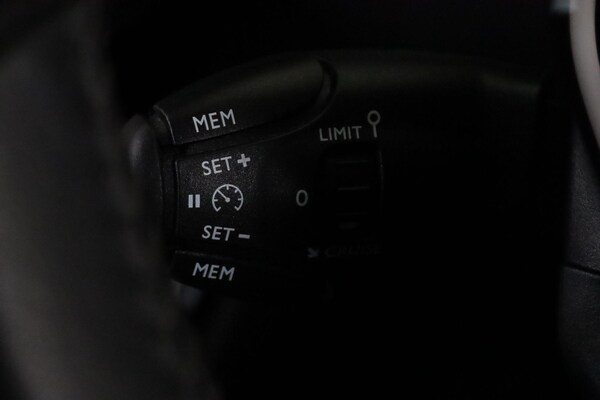 Used Peugeot 208 2022 for sale - 74452811: Photo 20