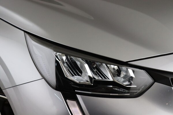 Used Peugeot 208 2022 for sale - 74452811: Photo 9