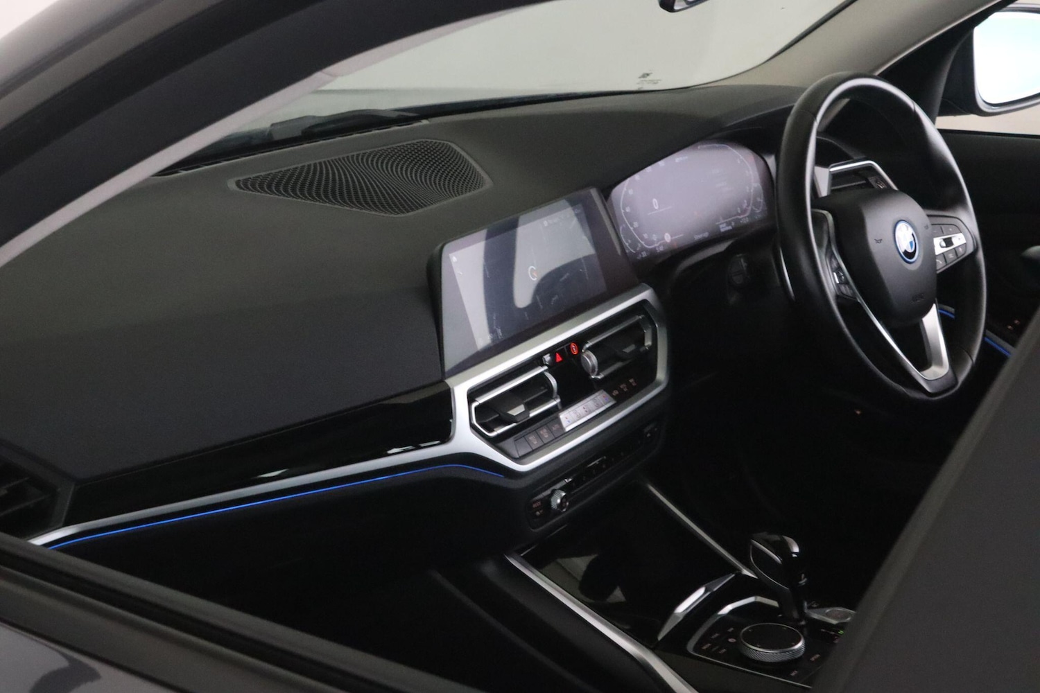 Used BMW 3 Series 2022 for sale - 76473631: Photo 11