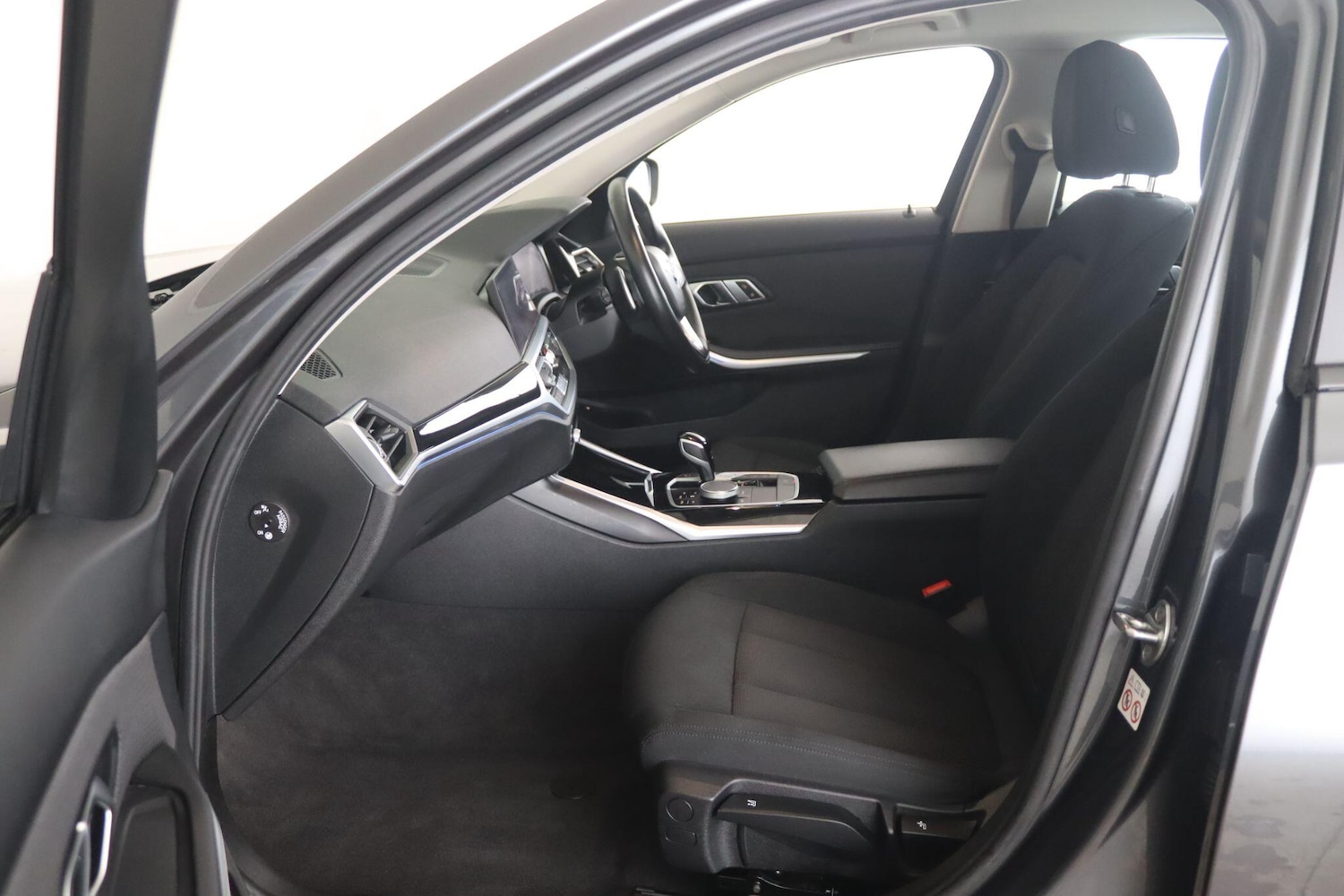 Used BMW 3 Series 2022 for sale - 76473631: Photo 12