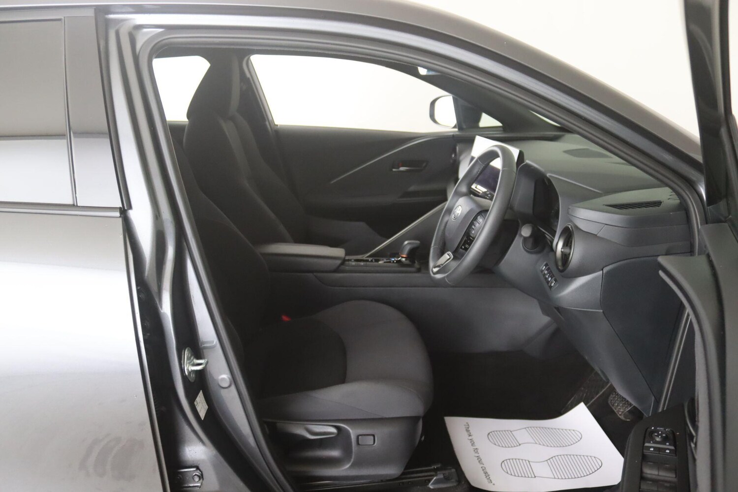 Used Toyota C-HR 2024 for sale - 77549758: Photo 19