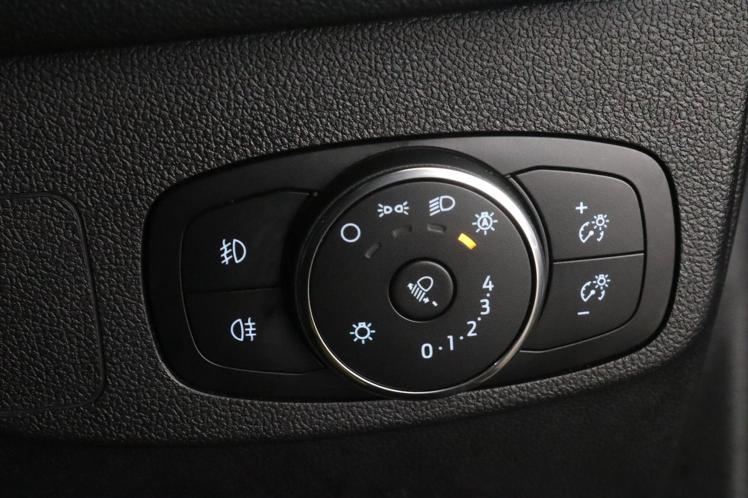 Used Ford Focus 2023 for sale - 77131097: Photo 19