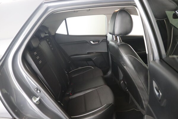 Used Kia Stonic 2022 for sale - 76214836: Photo 11