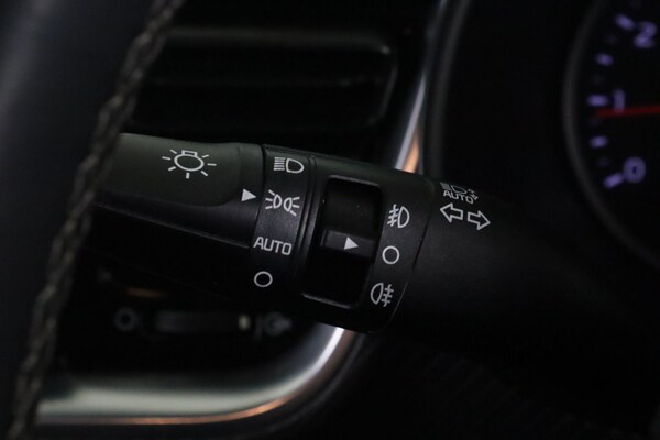 Used Kia Stonic 2022 for sale - 76214836: Photo 19