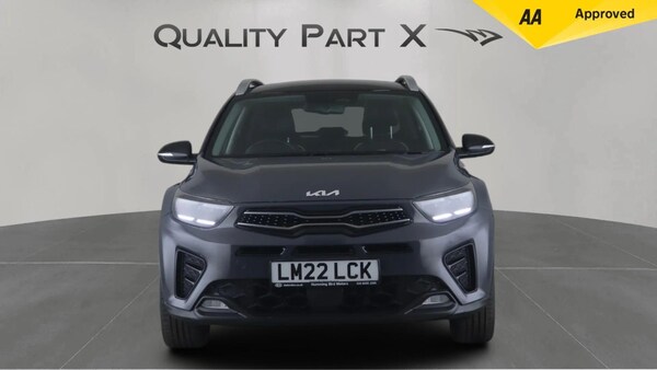 Used Kia Stonic 2022 for sale - 76214836: Photo 2
