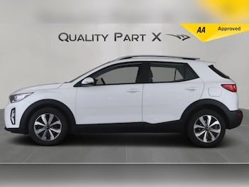 Used Kia Stonic 2023 for sale - 79373390: Photo