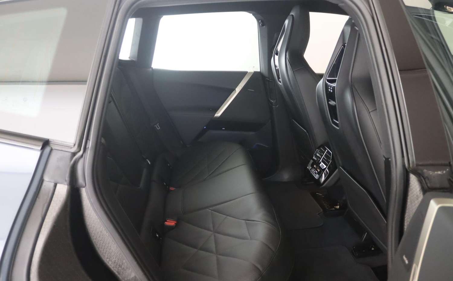 Used BMW iX 2022 for sale - 76472691: Photo 19