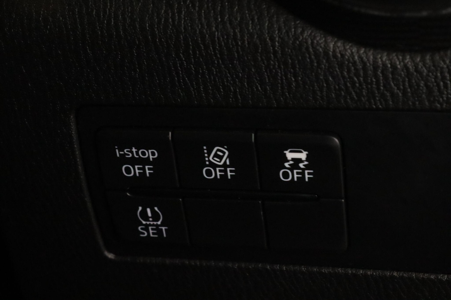 Used Mazda Mazda2 2023 for sale - 75809591: Photo 17