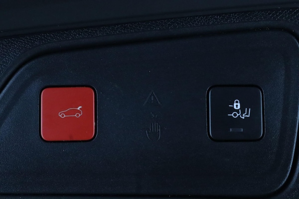 Used Peugeot 3008 2022 for sale - 76152976: Photo 13