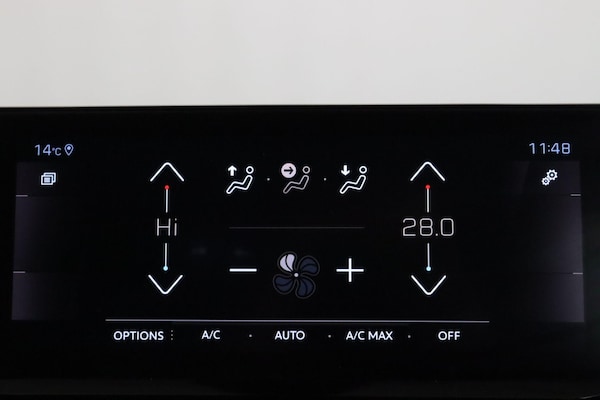 Used Peugeot 3008 2022 for sale - 76152976: Photo 23