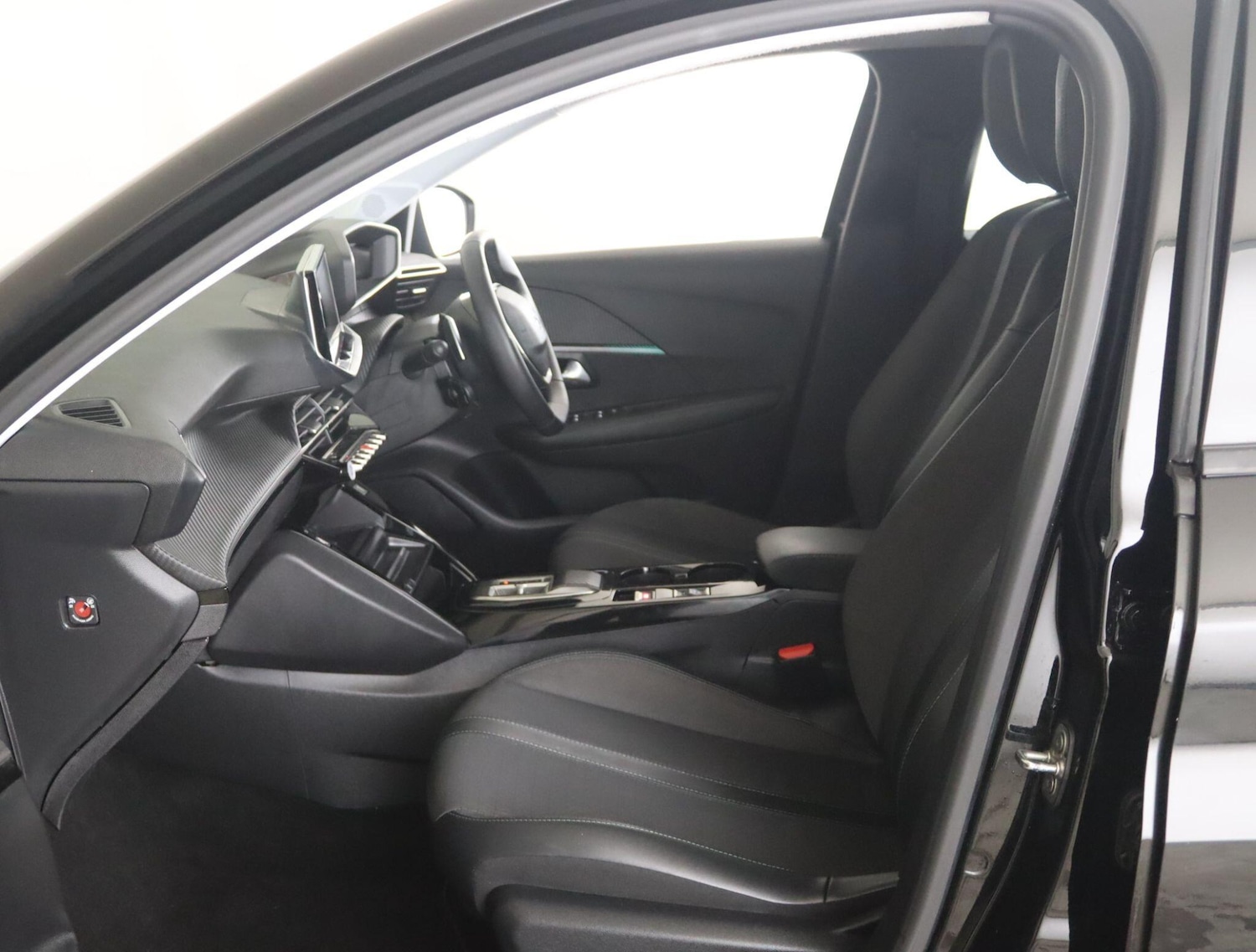 Used Peugeot 208 2023 for sale - 76485327: Photo 10