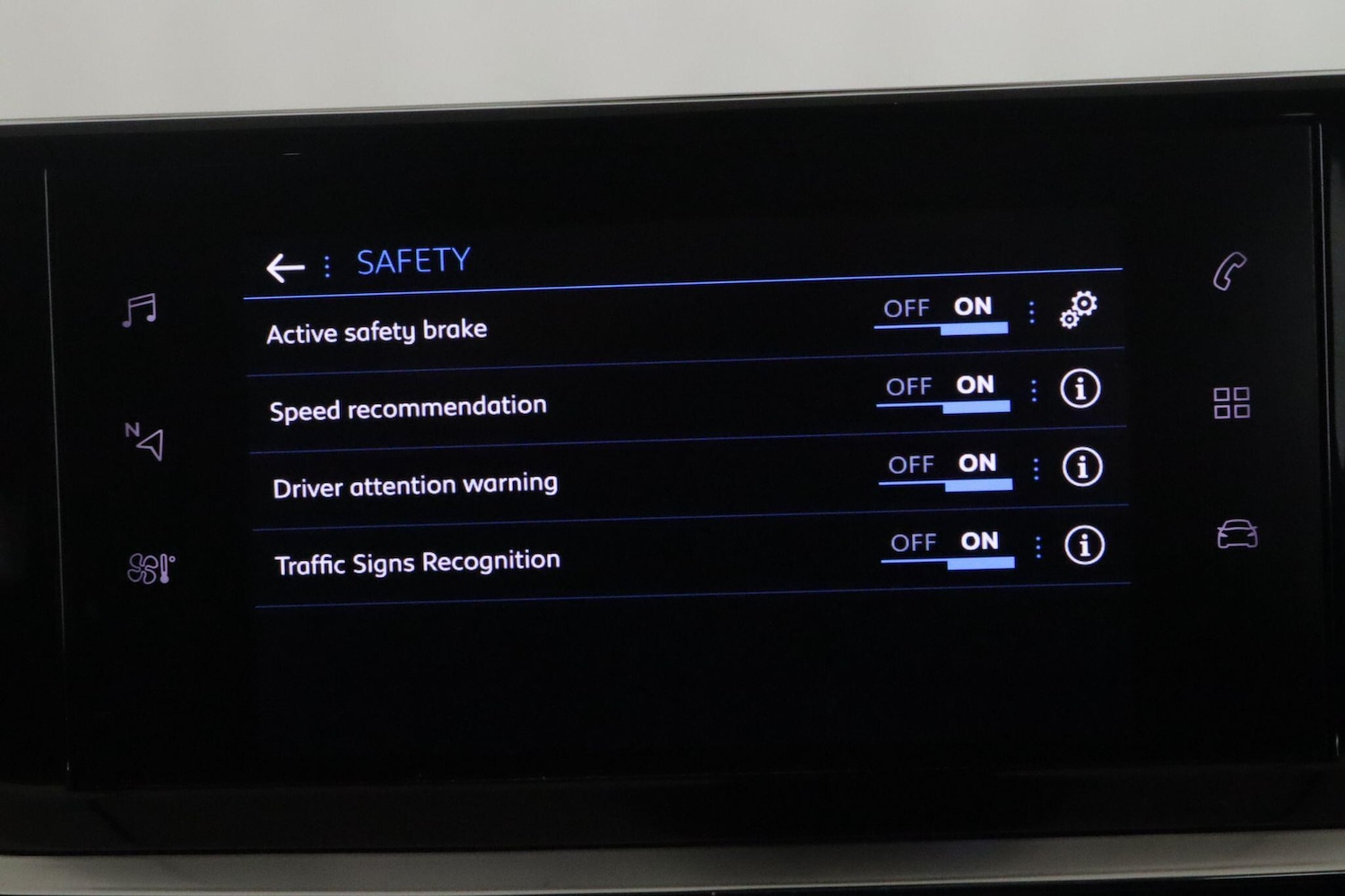 Used Peugeot 208 2023 for sale - 76485327: Photo 26