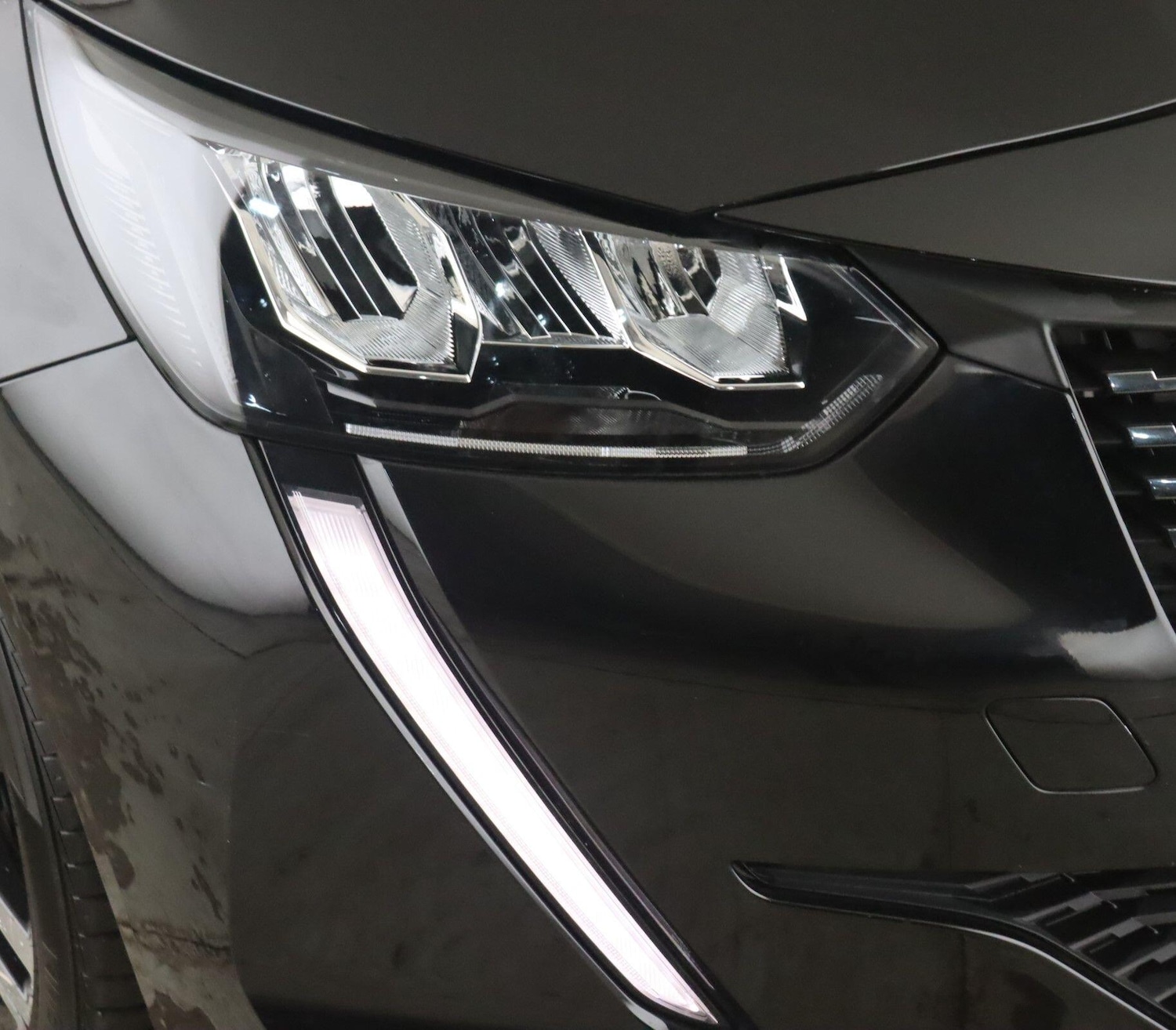 Used Peugeot 208 2023 for sale - 76485327: Photo 9