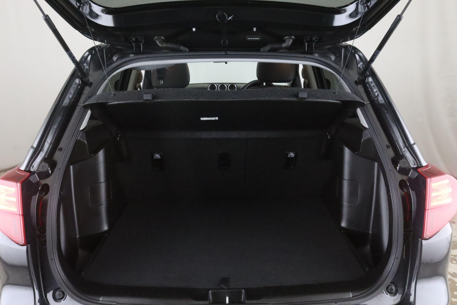 Used Suzuki Vitara 2023 for sale - 77768483: Photo 13