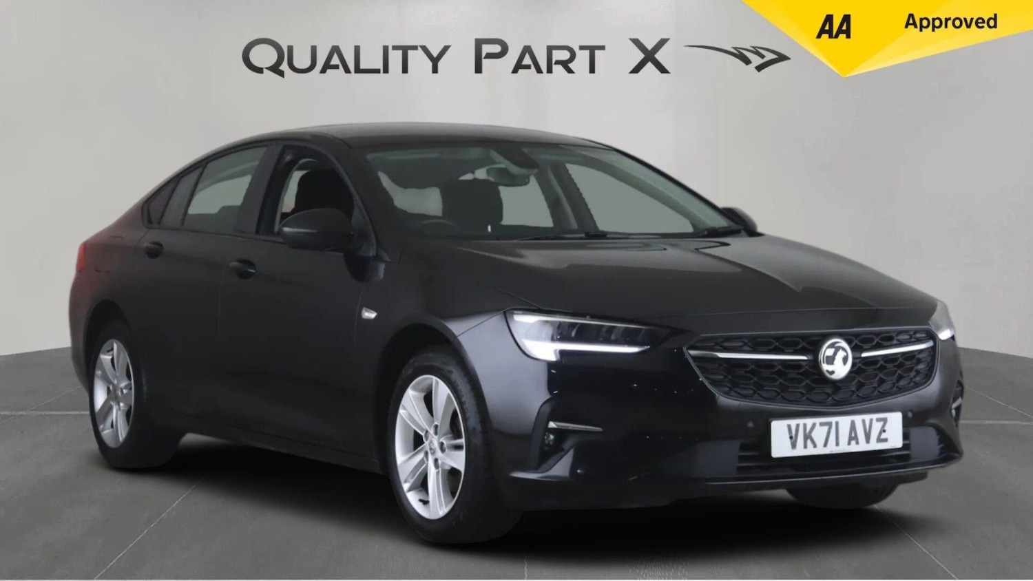 Used Vauxhall Insignia 2021 for sale - 76832630: Photo 1
