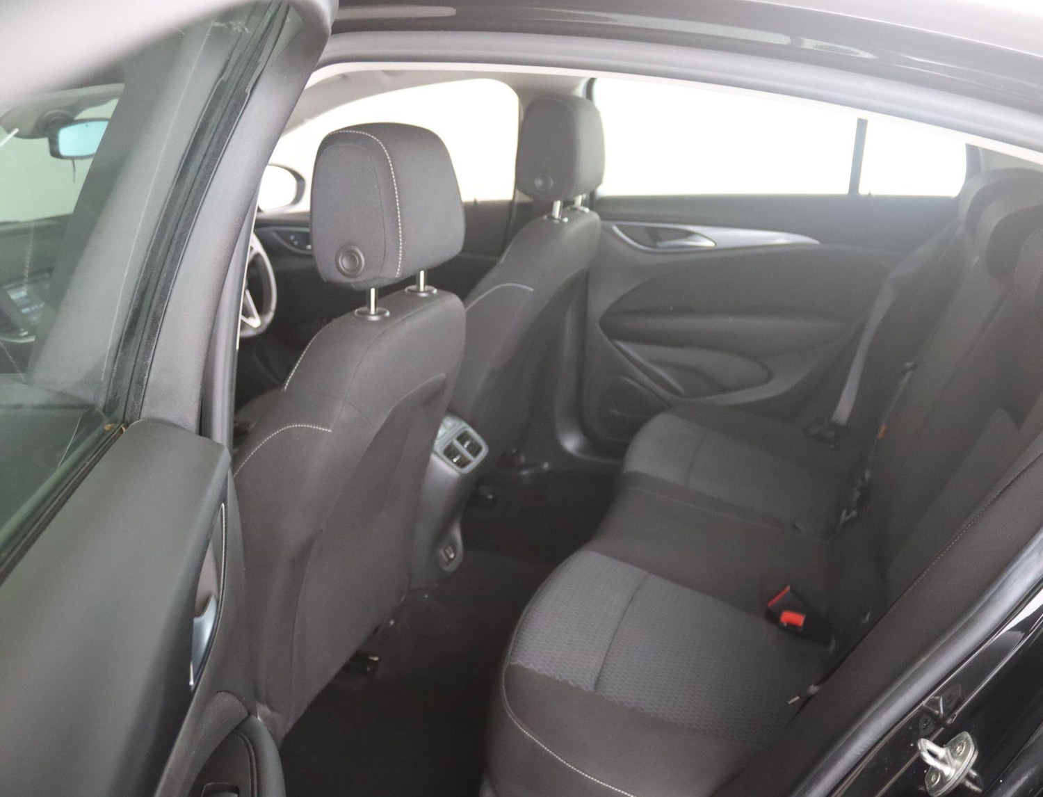 Used Vauxhall Insignia 2021 for sale - 76832630: Photo 11