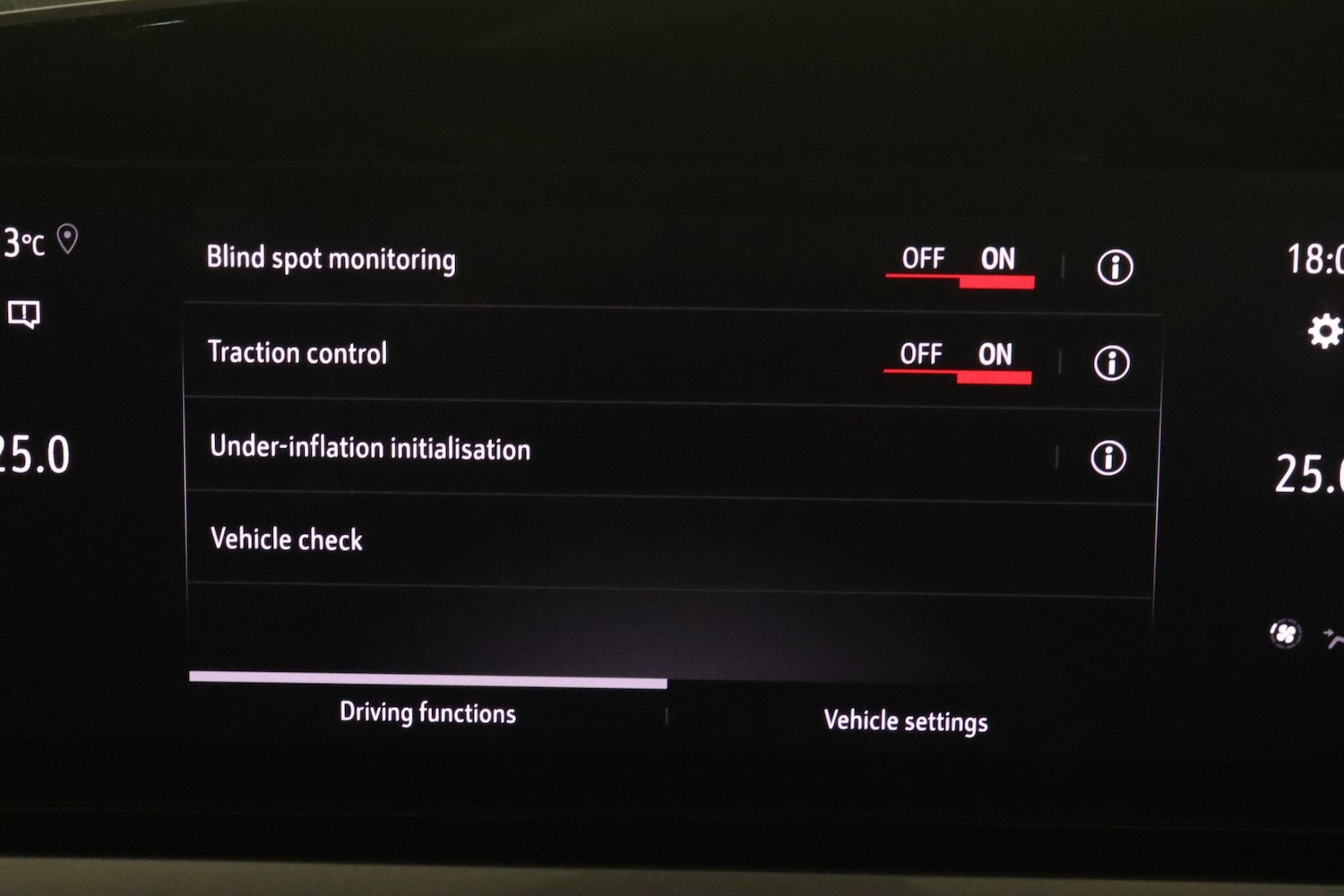 Used Vauxhall Mokka Electric 2023 for sale - 76832638: Photo 30