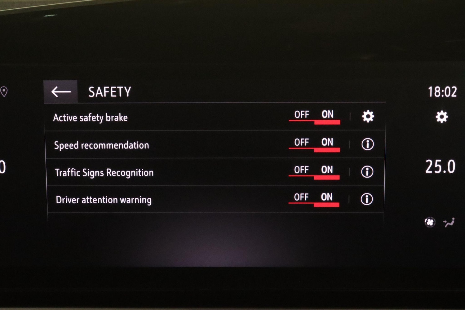 Used Vauxhall Mokka Electric 2023 for sale - 76832638: Photo 32