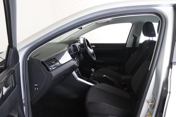 Used Volkswagen Polo 2022 for sale - 76060730: Photo 11
