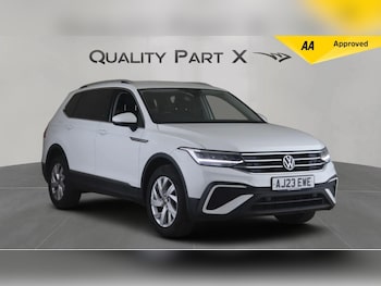 Used Volkswagen Tiguan Allspace 2023 for sale - 79213178: Photo