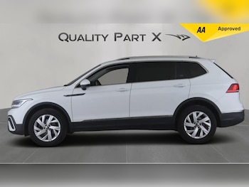 Used Volkswagen Tiguan Allspace 2023 for sale - 79213178: Photo