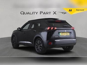 Used Peugeot E-2008 2021 for sale - 77376692: Photo