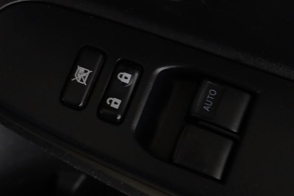 Used Toyota Yaris 2019 for sale - 76042551: Photo 14