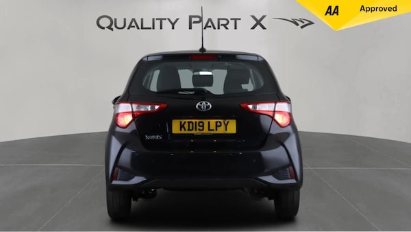 Used Toyota Yaris 2019 for sale - 76042551: Photo 5