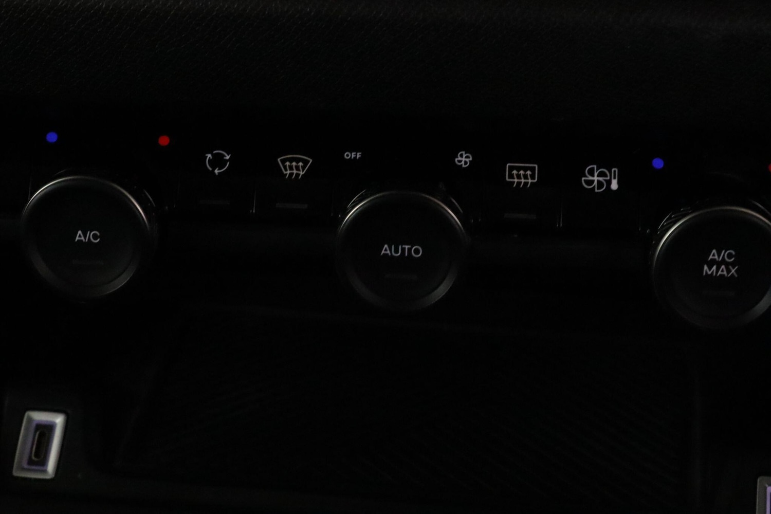 Used Citroen C4 2022 for sale - 75670045: Photo 23