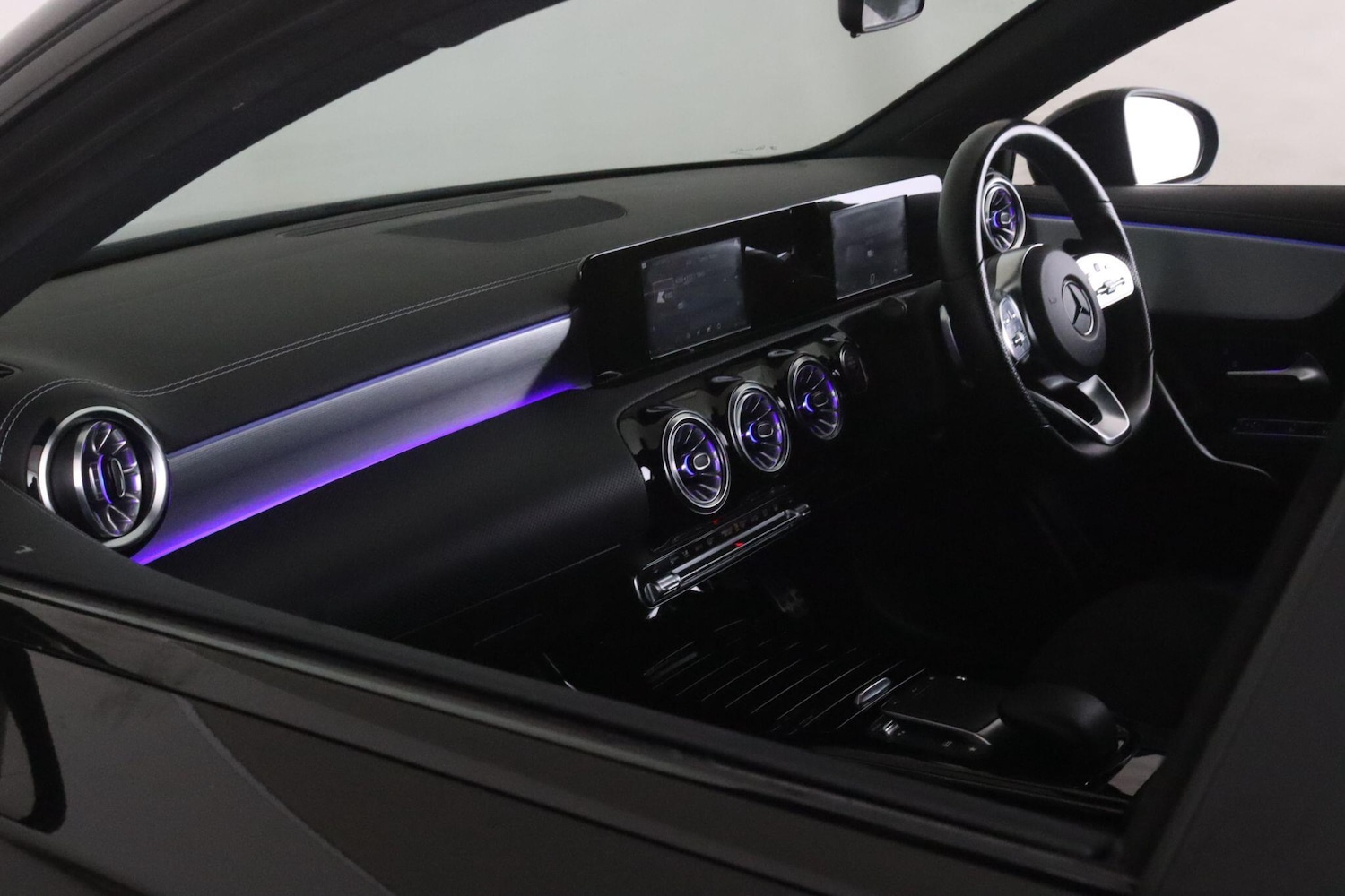 Used Mercedes-Benz A-Class 2022 for sale - 77230245: Photo 11