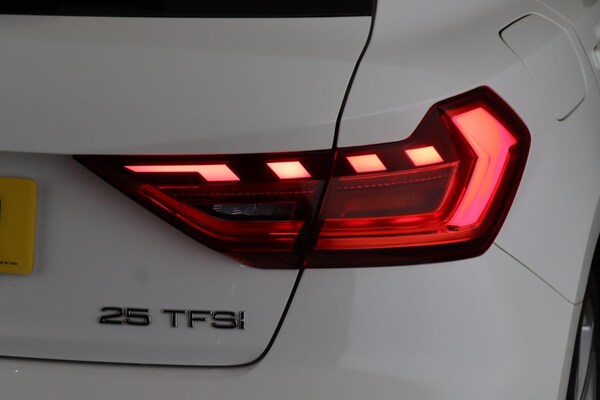 Used Audi A1 2022 for sale - 75678071: Photo 10