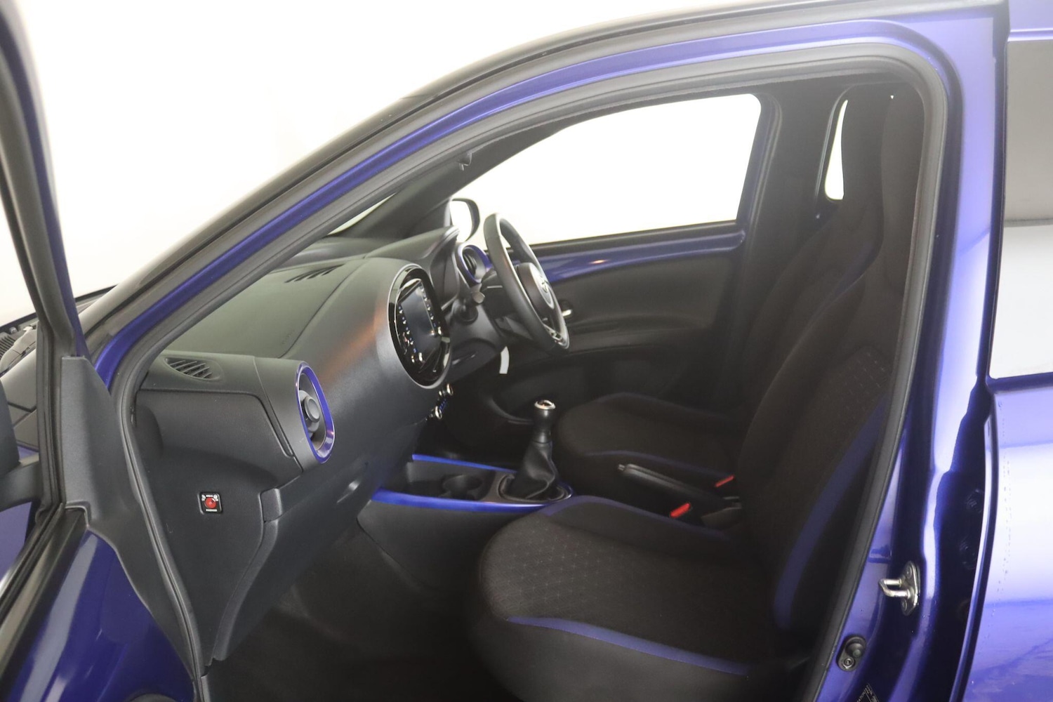 Used Toyota Aygo X 2022 for sale - 77696738: Photo 11