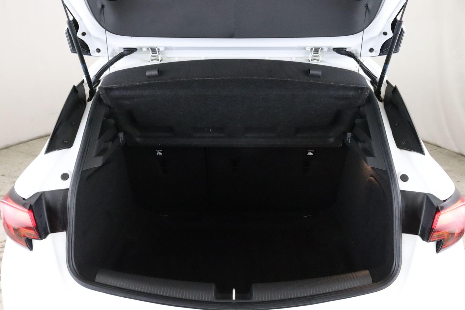 Used Vauxhall Astra 2020 for sale - 76122969: Photo 13