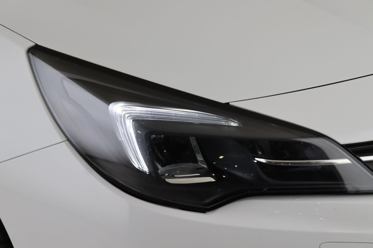 Used Vauxhall Astra 2020 for sale - 76122969: Photo 9