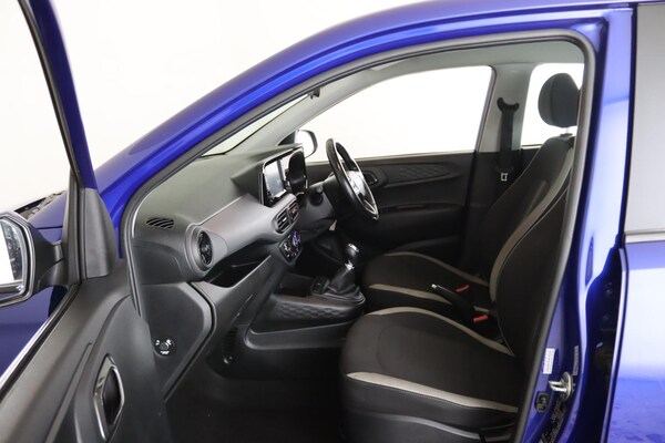 Used Hyundai i10 2022 for sale - 75577529: Photo 11