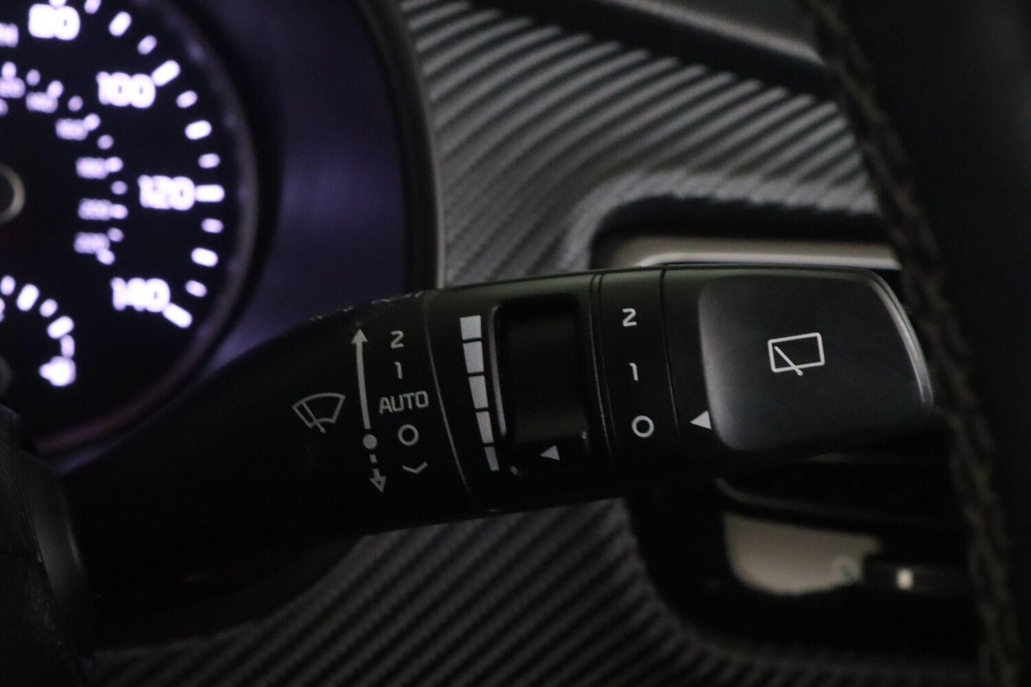 Used Kia Stonic 2022 for sale - 76549064: Photo 23