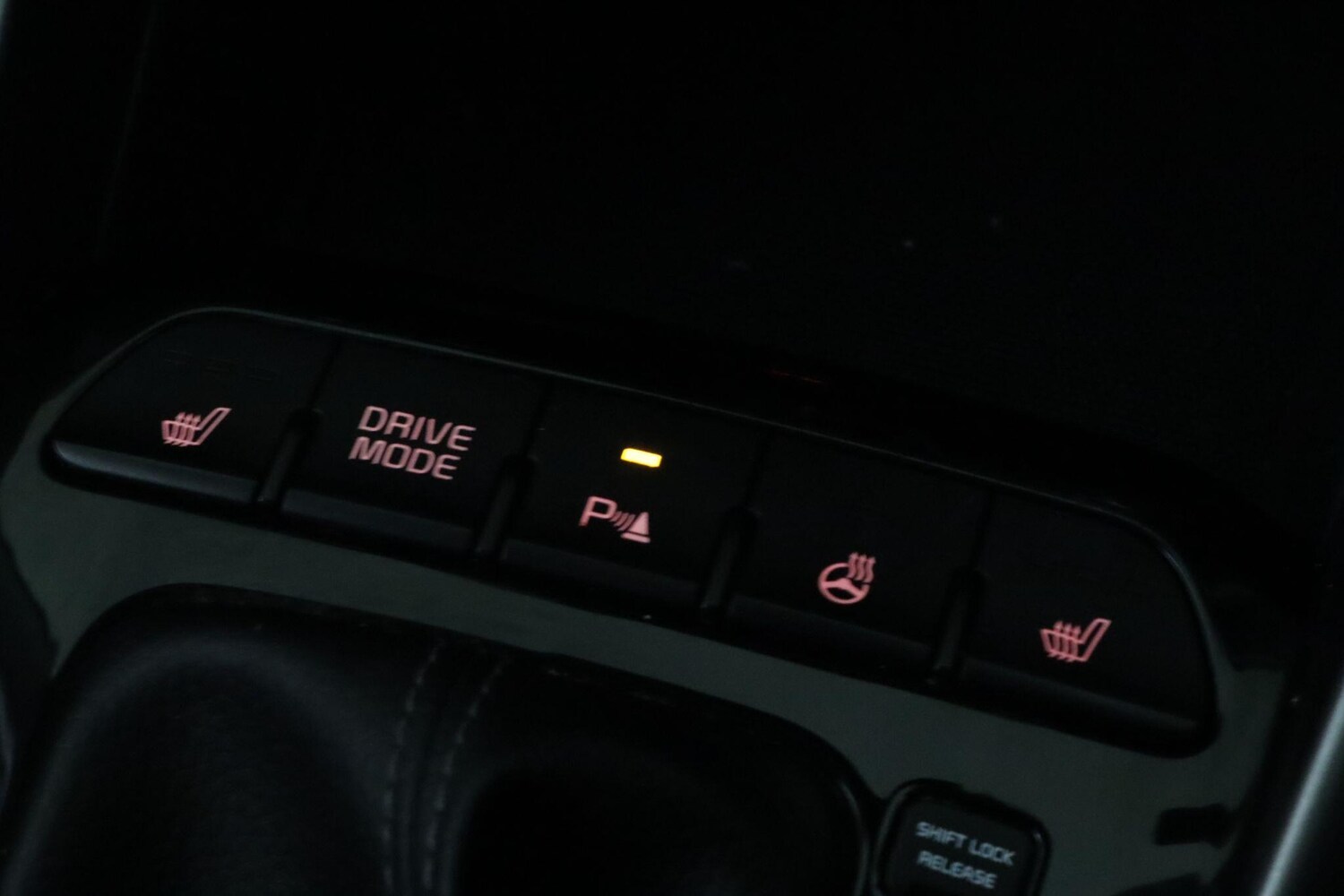 Used Kia Stonic 2022 for sale - 76549064: Photo 25