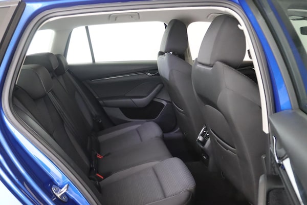 Used Skoda Octavia 2021 for sale - 76109530: Photo 12