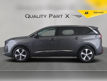 Used Peugeot 5008 2022 for sale - 77496268: Photo