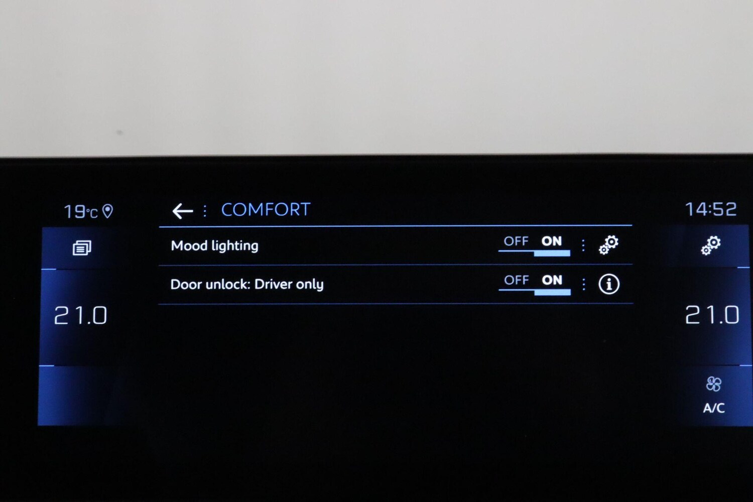 Used Peugeot 5008 2021 for sale - 75914941: Photo 28