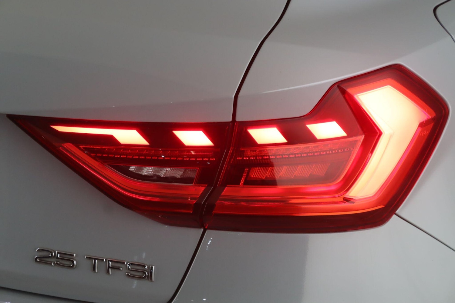 Used Audi A1 2019 for sale - 76337175: Photo 10