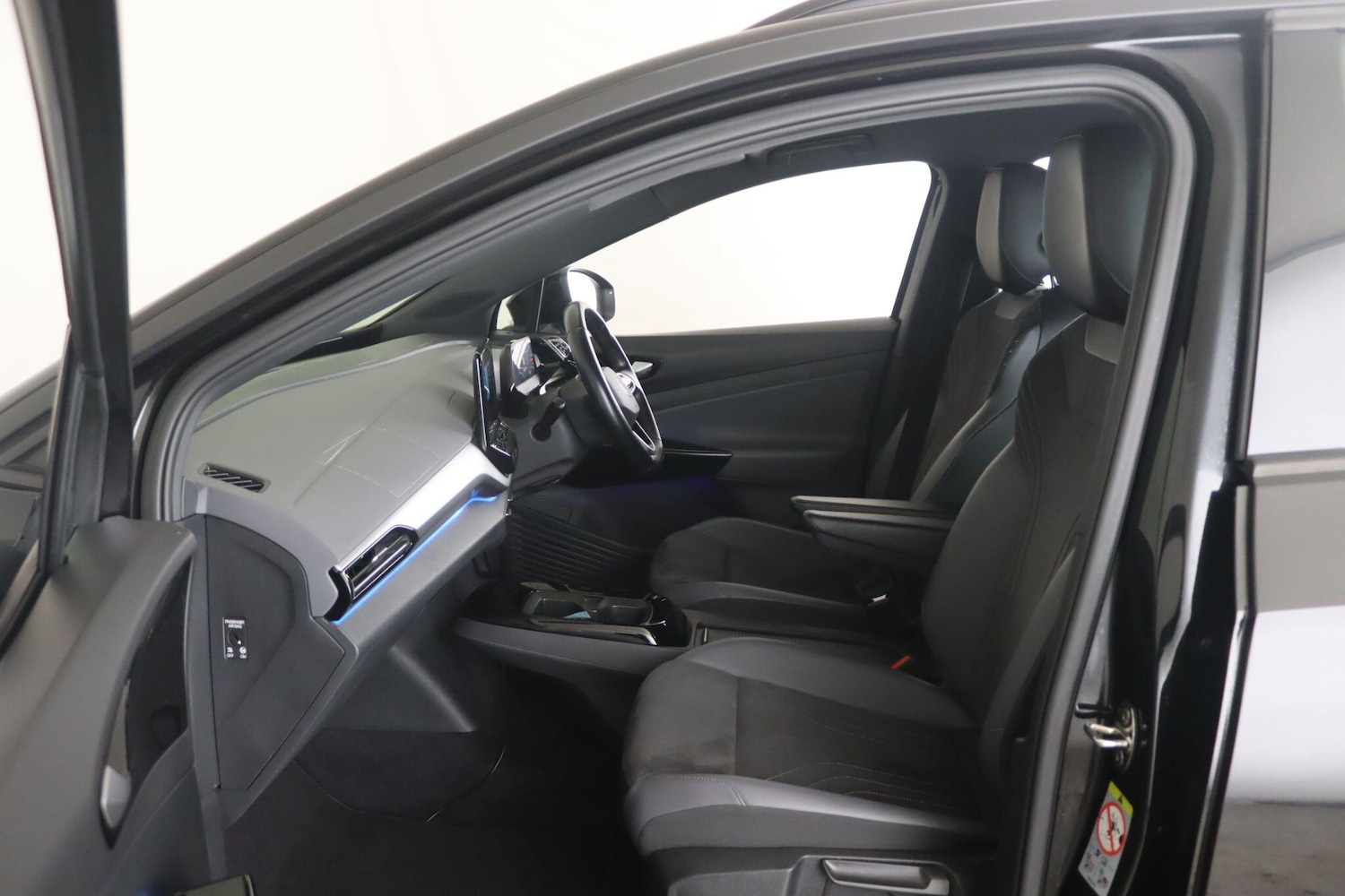 Used Volkswagen ID.4 2021 for sale - 76408706: Photo 11