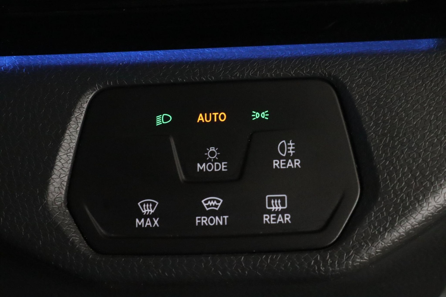 Used Volkswagen ID.4 2021 for sale - 76409478: Photo 17